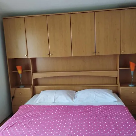 Lucija Apartamento *