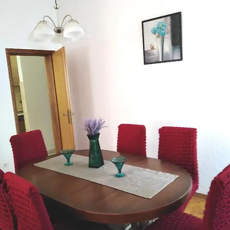 Lucija Apartamento